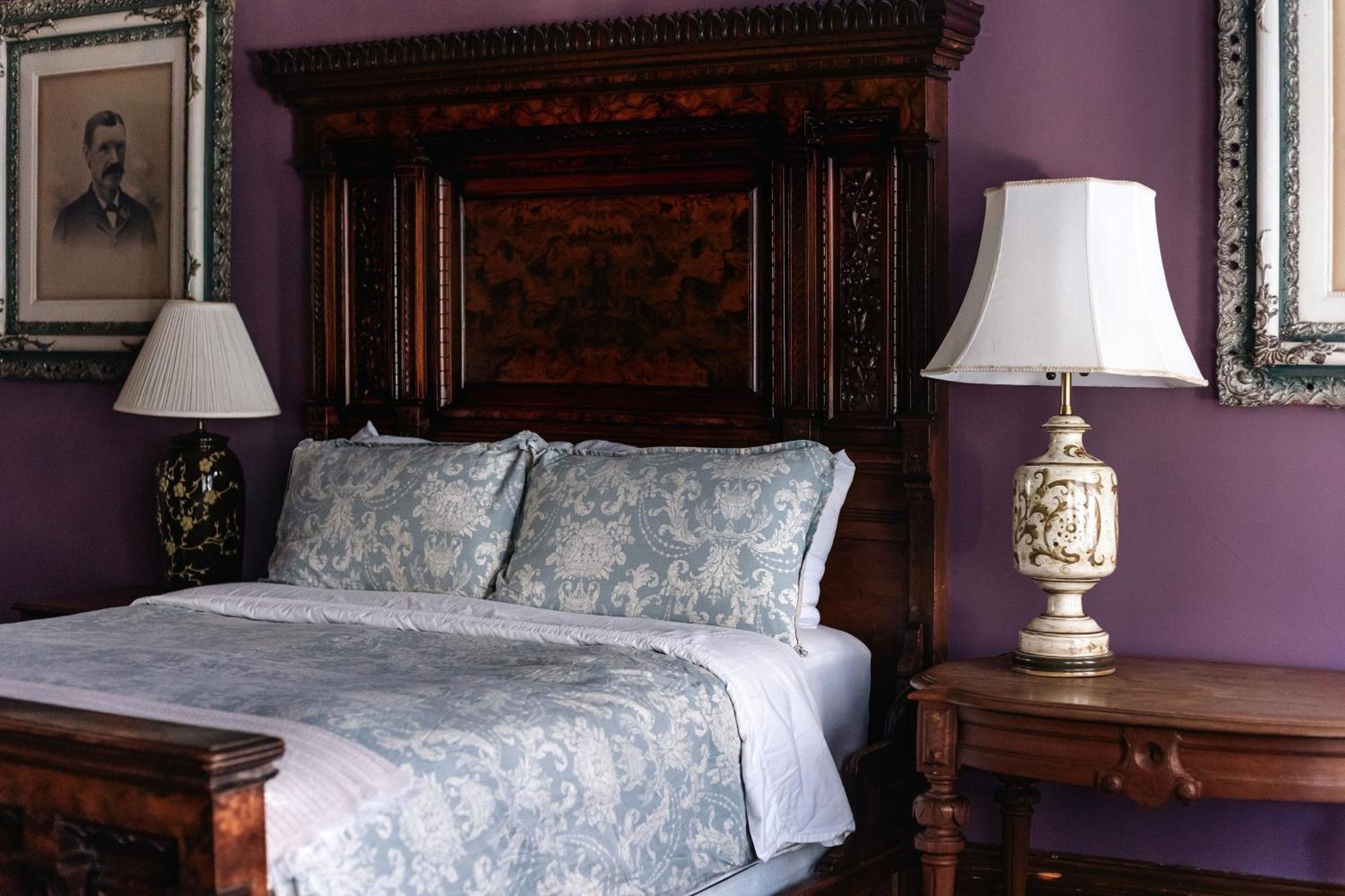 Chateau Tivoli Couette-café 3*